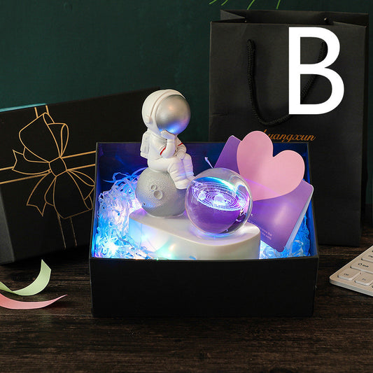 Space Astronaut Desktop Resin Decoration Dream Transparent Crystal Ball Gradient Light