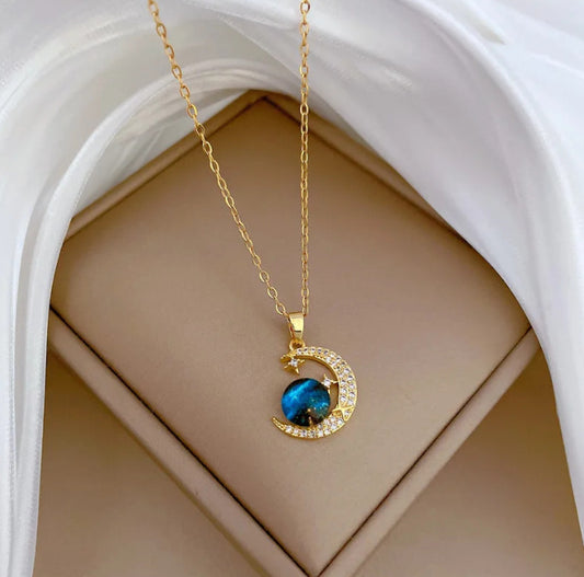 Stainless Steel Starry Sky Planet Astronaut Necklace For Women Light Luxurious Temperament Star Metal Chain Jewelry Gift