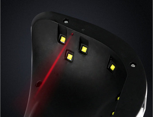 Phototherapy nail machine