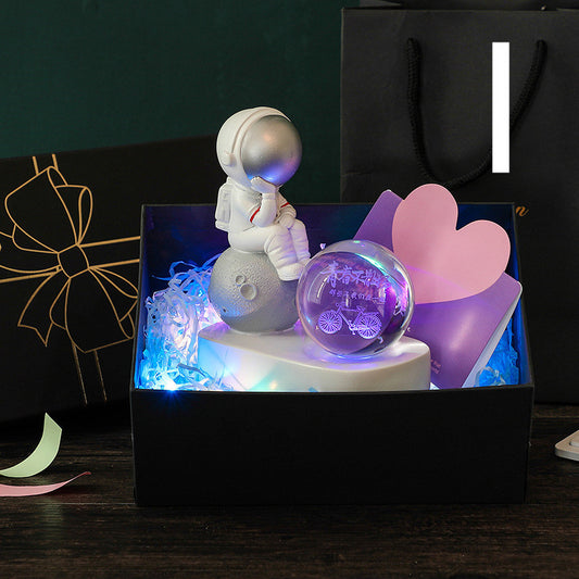 Space Astronaut Desktop Resin Decoration Dream Transparent Crystal Ball Gradient Light