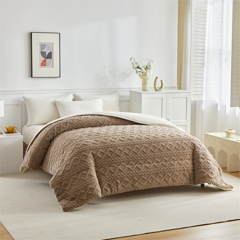 Coral Flannel Winter Polyester Blanket